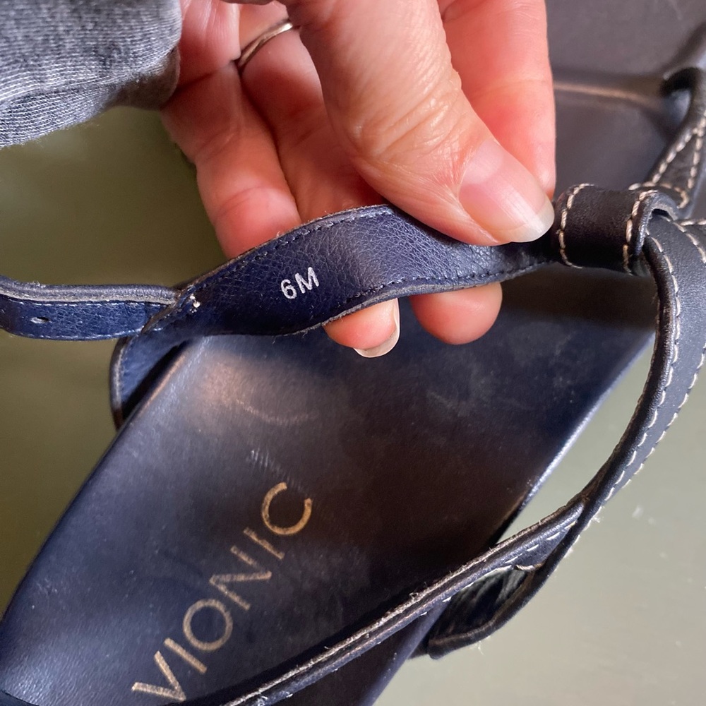 Vionic Blue Palm Veranda Sandals 6 - Picture 6 of 6